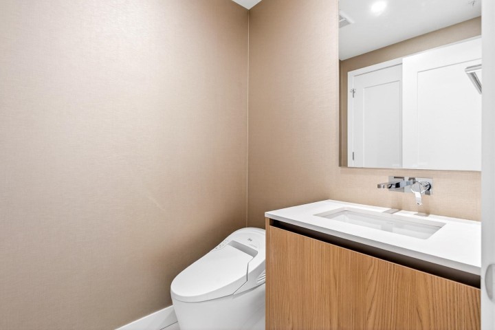 Photo 34 at 1203 - 135 E 13th Street, Central Lonsdale, North Vancouver