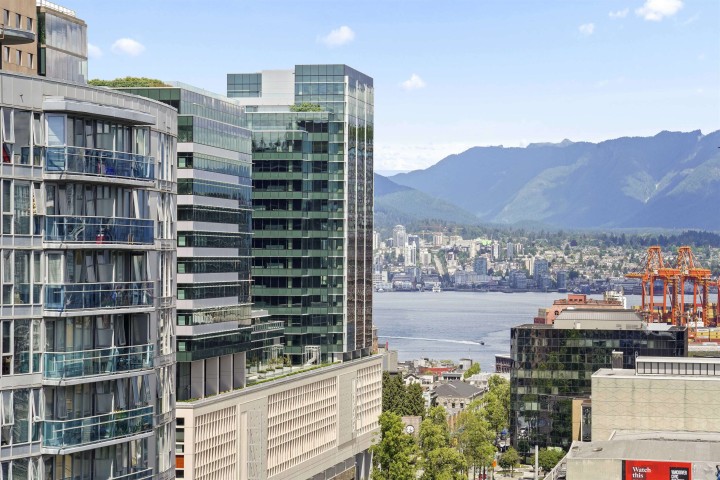 Photo 7 at 2001 - 821 Cambie Street, Downtown VW, Vancouver West