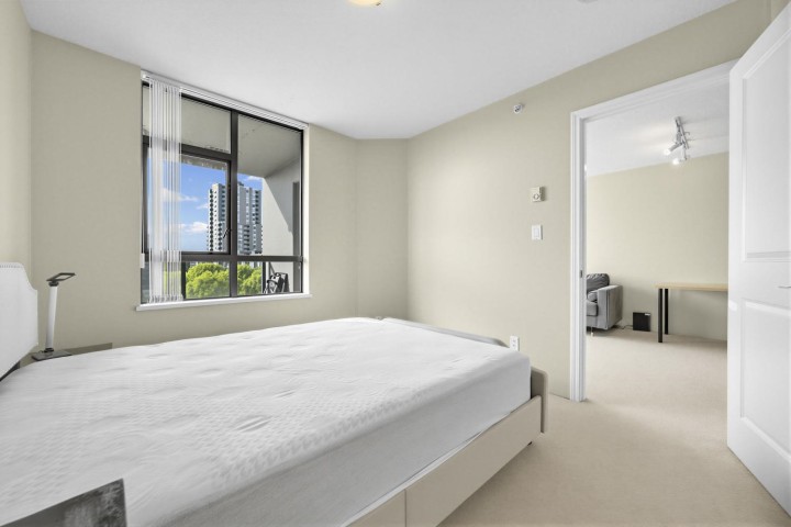 Photo 17 at 503 - 3520 Crowley Drive, Collingwood VE, Vancouver East
