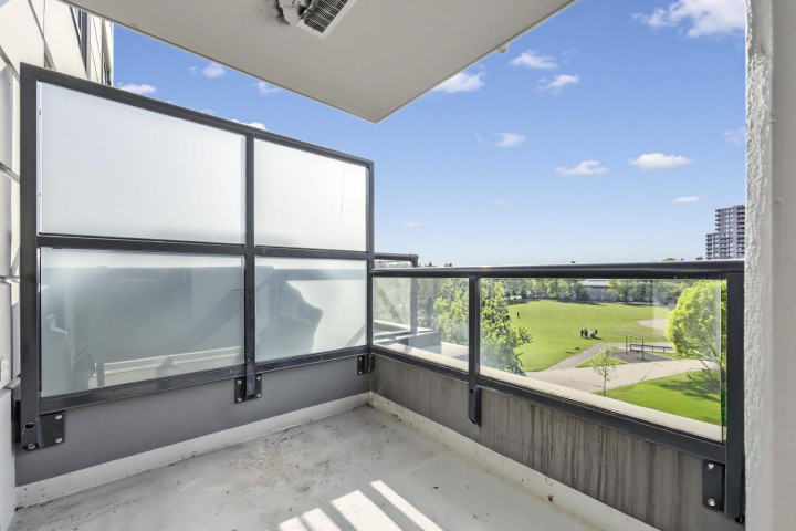 Photo 22 at 503 - 3520 Crowley Drive, Collingwood VE, Vancouver East