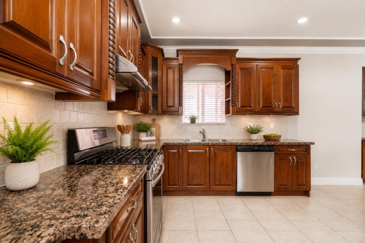 Photo 11 at 7202 Ross Street, Vancouver East