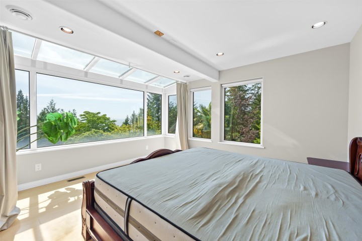 Photo 27 at 4253 Rockbank Place, Rockridge, West Vancouver