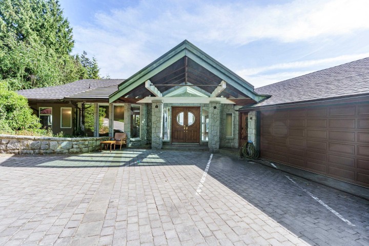 Photo 39 at 4253 Rockbank Place, Rockridge, West Vancouver