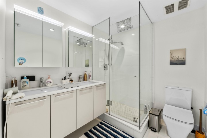 Photo 16 at 806 - 2221 E 30th Avenue, Victoria VE, Vancouver East