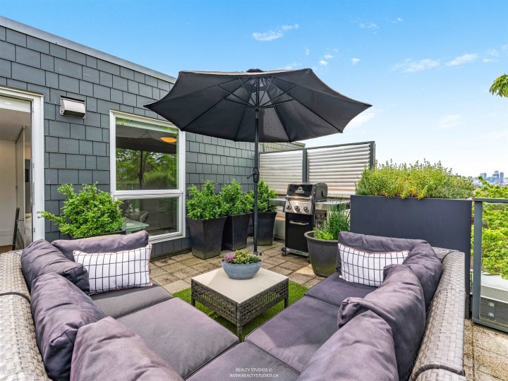 Photo 32 at 627 Victoria Drive, Hastings, Vancouver East
