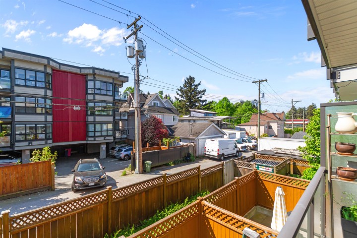 Photo 9 at 201 - 550 E 7th Avenue, Mount Pleasant VE, Vancouver East