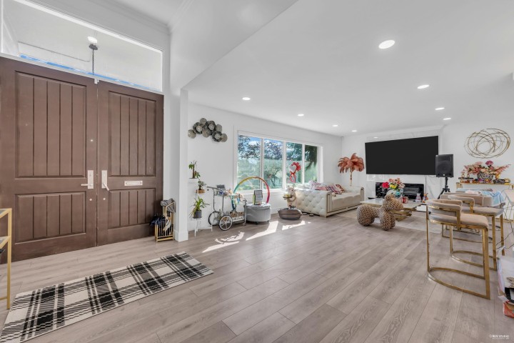Photo 1 at 8025 Borden Street, Fraserview VE, Vancouver East