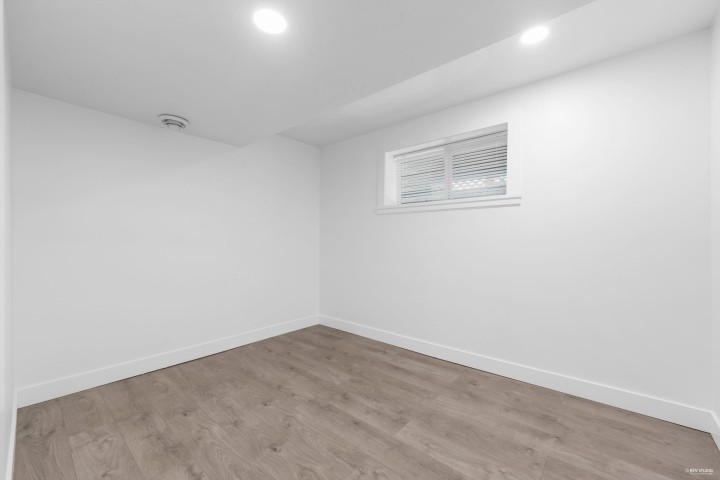 Photo 24 at 8025 Borden Street, Fraserview VE, Vancouver East