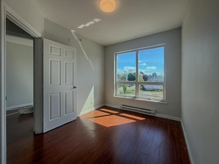 Photo 7 at 203 - 2817 Clark Drive, Mount Pleasant VE, Vancouver East