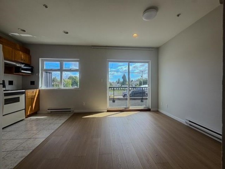 Photo 8 at 203 - 2817 Clark Drive, Mount Pleasant VE, Vancouver East