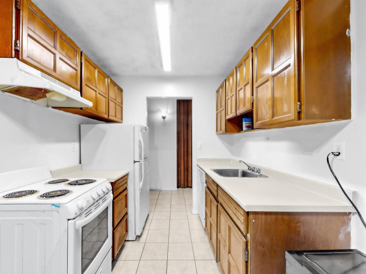 Photo 13 at 111 - 588 E 5 Street, Mount Pleasant VE, Vancouver East
