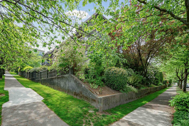 Photo 24 at 111 - 588 E 5 Street, Mount Pleasant VE, Vancouver East