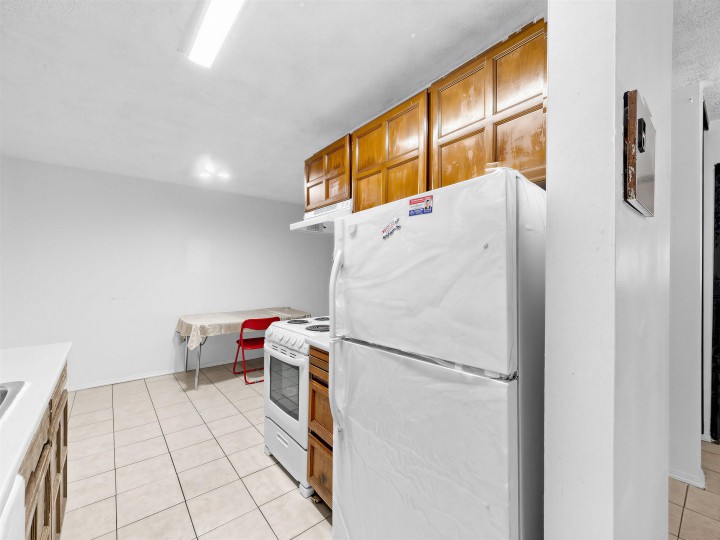 Photo 11 at 111 - 588 E 5 Street, Mount Pleasant VE, Vancouver East