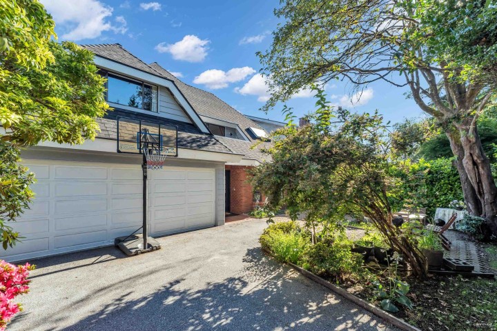 Photo 40 at 1040 Jefferson Avenue, Sentinel Hill, West Vancouver