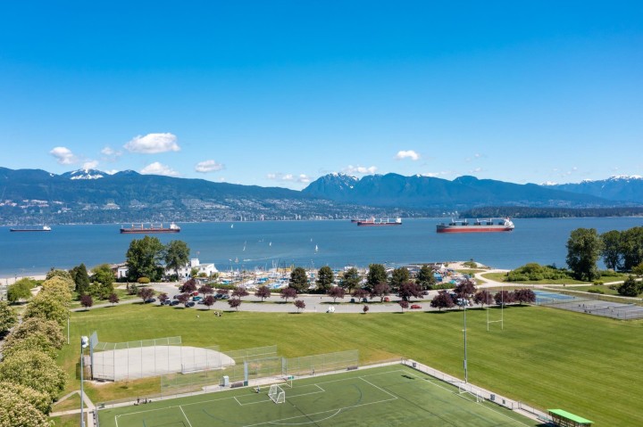 Photo 23 at 4316 W 2nd Avenue, Point Grey, Vancouver West