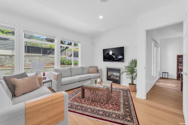Photo 12 at 2459 Mathers Avenue, Dundarave, West Vancouver