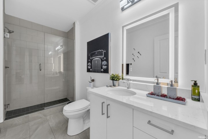Photo 18 at 2459 Mathers Avenue, Dundarave, West Vancouver