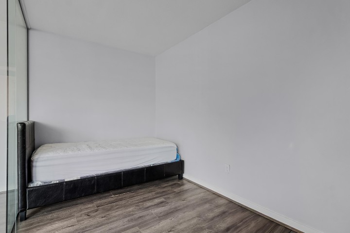 Photo 14 at 303 - 458 E 44th Avenue, Fraser VE, Vancouver East