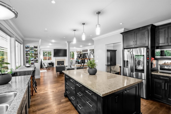 Photo 13 at 1376 Dyck Road, Lynn Valley, North Vancouver