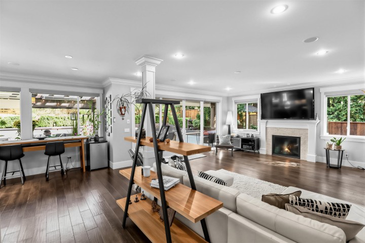 Photo 17 at 1376 Dyck Road, Lynn Valley, North Vancouver