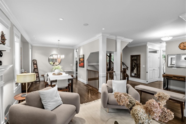 Photo 7 at 1376 Dyck Road, Lynn Valley, North Vancouver