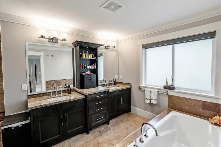 Photo 20 at 1376 Dyck Road, Lynn Valley, North Vancouver