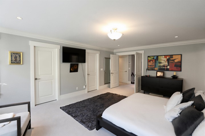 Photo 19 at 1376 Dyck Road, Lynn Valley, North Vancouver