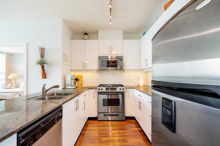 Photo 13 at 1503 - 138 E Esplanade Avenue, Lower Lonsdale, North Vancouver