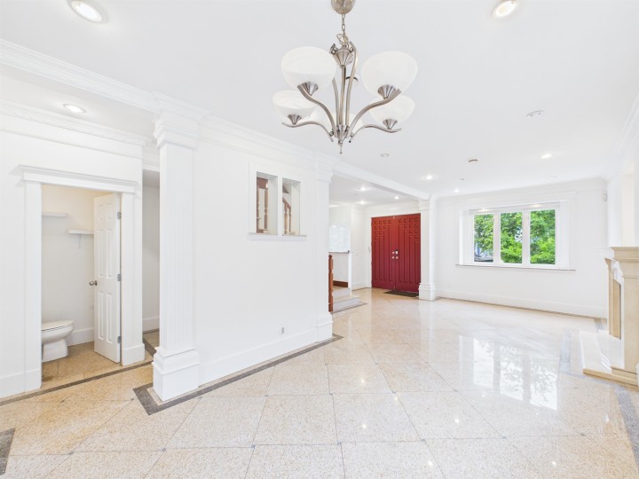 Photo 9 at 3394 Seaforth Drive, Renfrew Heights, Vancouver East