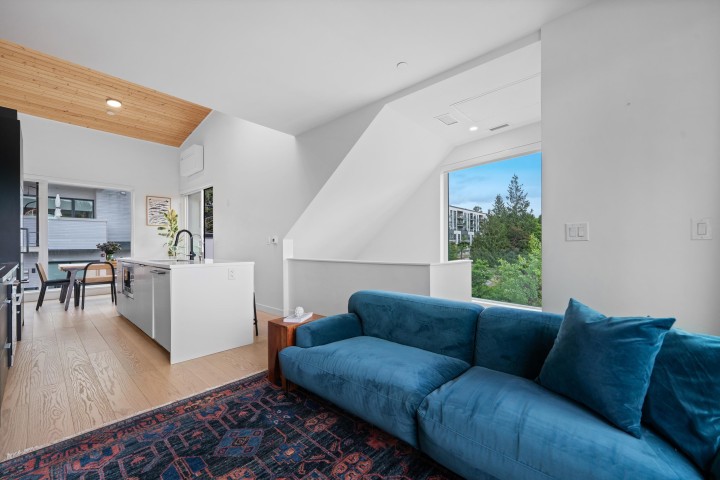 Photo 7 at 201 - 650 E 2nd Street, Lower Lonsdale, North Vancouver