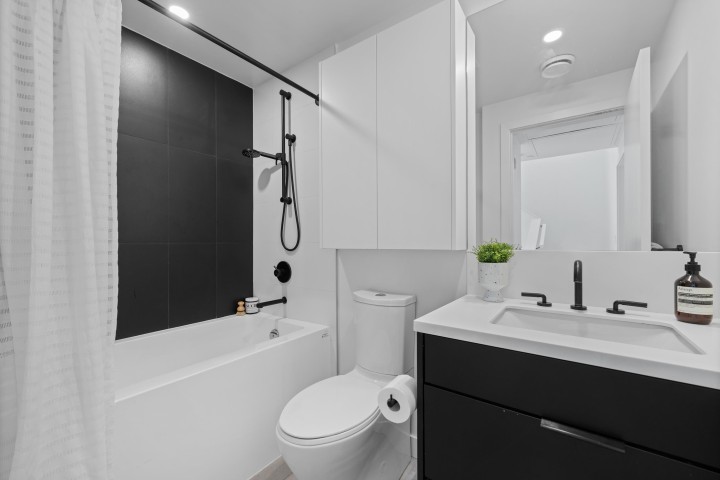 Photo 25 at 201 - 650 E 2nd Street, Lower Lonsdale, North Vancouver