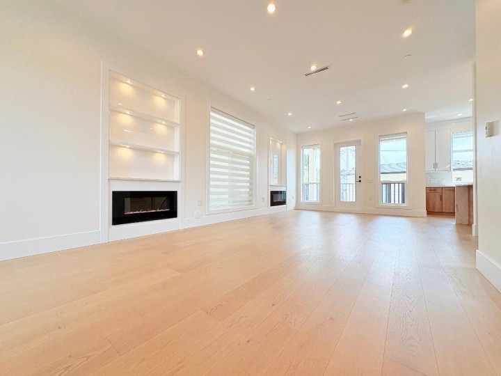 Photo 2 at 2026 E 32nd Avenue, Victoria VE, Vancouver East