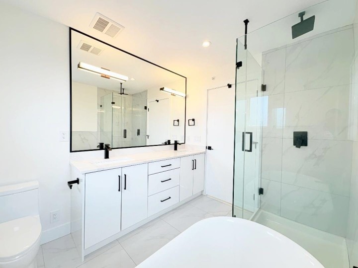 Photo 17 at 2026 E 32nd Avenue, Victoria VE, Vancouver East