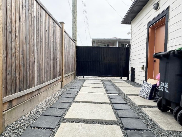 Photo 35 at 2026 E 32nd Avenue, Victoria VE, Vancouver East