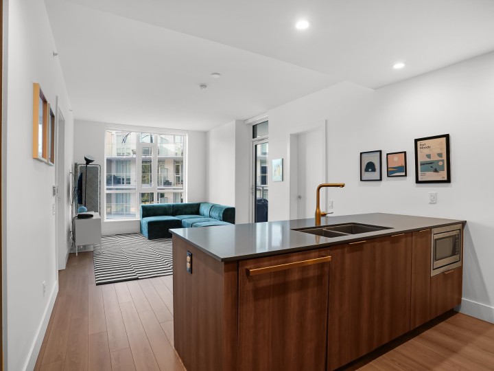 Photo 3 at 404 - 2375 Emery Court, Lynn Valley, North Vancouver