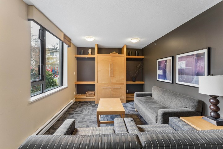 Photo 3 at 1209 - 3588 Crowley Drive, Collingwood VE, Vancouver East