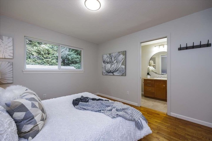 Photo 5 at 2100 Whitman Avenue, Blueridge NV, North Vancouver