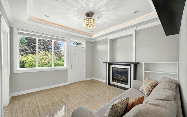 Photo 2 at 3034 Kings Avenue, Collingwood VE, Vancouver East