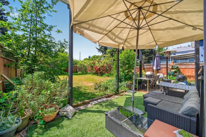 Photo 11 at 3034 Kings Avenue, Collingwood VE, Vancouver East