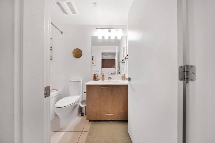 Photo 8 at 205 - 1330 Marine Drive, Pemberton NV, North Vancouver