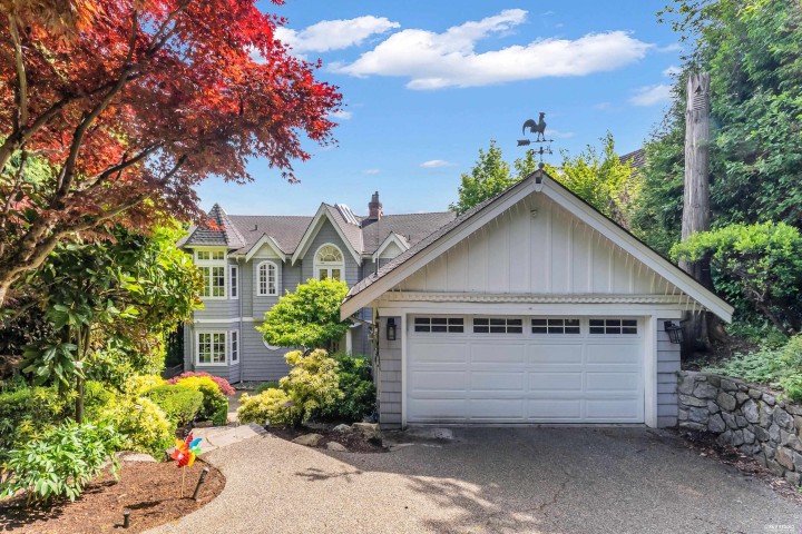 Photo 37 at 880 Younette Drive, Sentinel Hill, West Vancouver