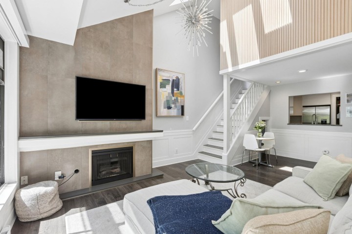 Photo 8 at 303 - 1702 Chesterfield Avenue, Central Lonsdale, North Vancouver