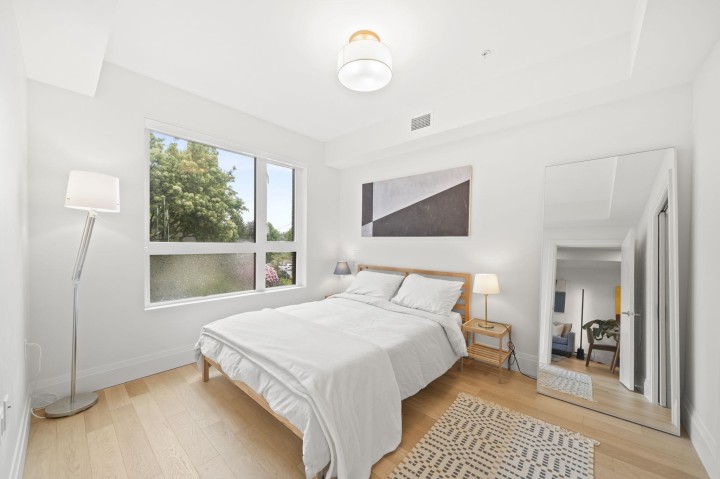 Photo 11 at 205 - 2550 Garden Drive, Grandview Woodland, Vancouver East