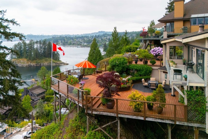 Photo 33 at 1584 Look Out Point, Deep Cove, North Vancouver