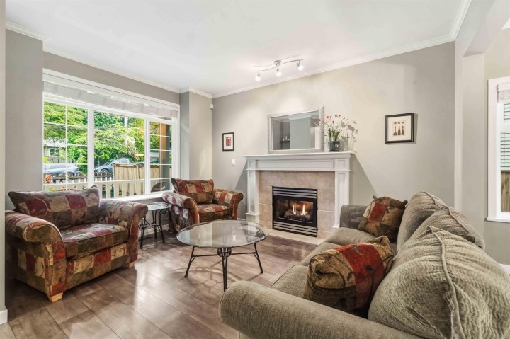 Photo 6 at 4268 Hoskins Road, Lynn Valley, North Vancouver