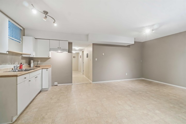 Photo 26 at 4268 Hoskins Road, Lynn Valley, North Vancouver