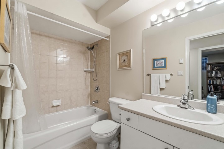 Photo 36 at 4268 Hoskins Road, Lynn Valley, North Vancouver