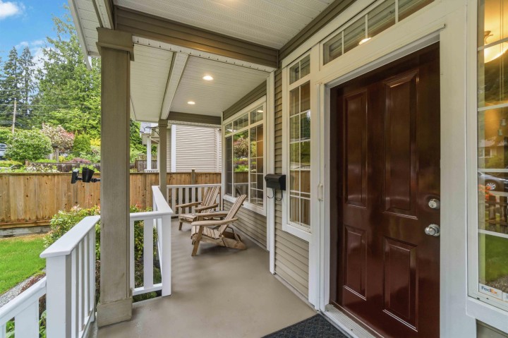 Photo 5 at 4268 Hoskins Road, Lynn Valley, North Vancouver