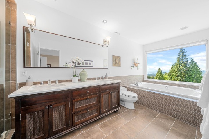 Photo 27 at 3961 St. Albans Avenue, Upper Lonsdale, North Vancouver