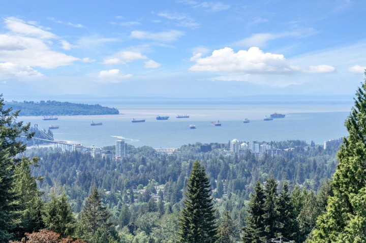 Photo 1 at 3961 St. Albans Avenue, Upper Lonsdale, North Vancouver